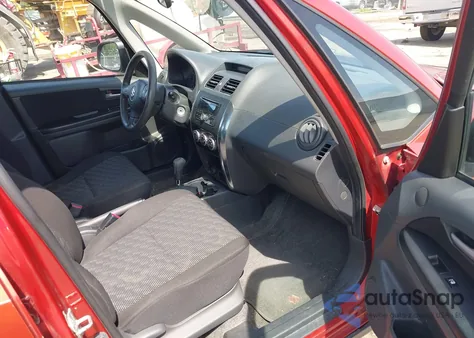 2008 Suzuki Sx4 Convenience/Touring z USA, uszkodzony, nr VIN JS2YB413785104325